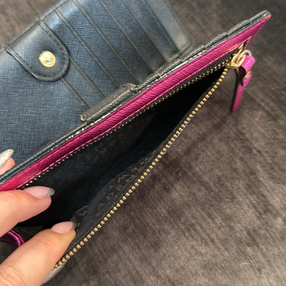 Kate Spade Wallet - Picture 7 of 8